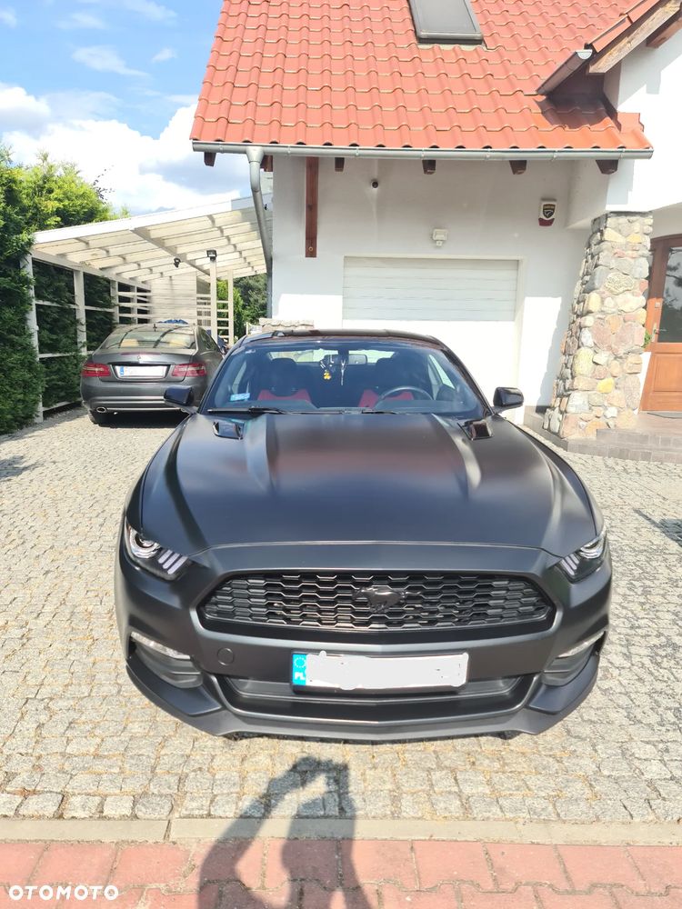 Ford Mustang 3.7 V6 - 2