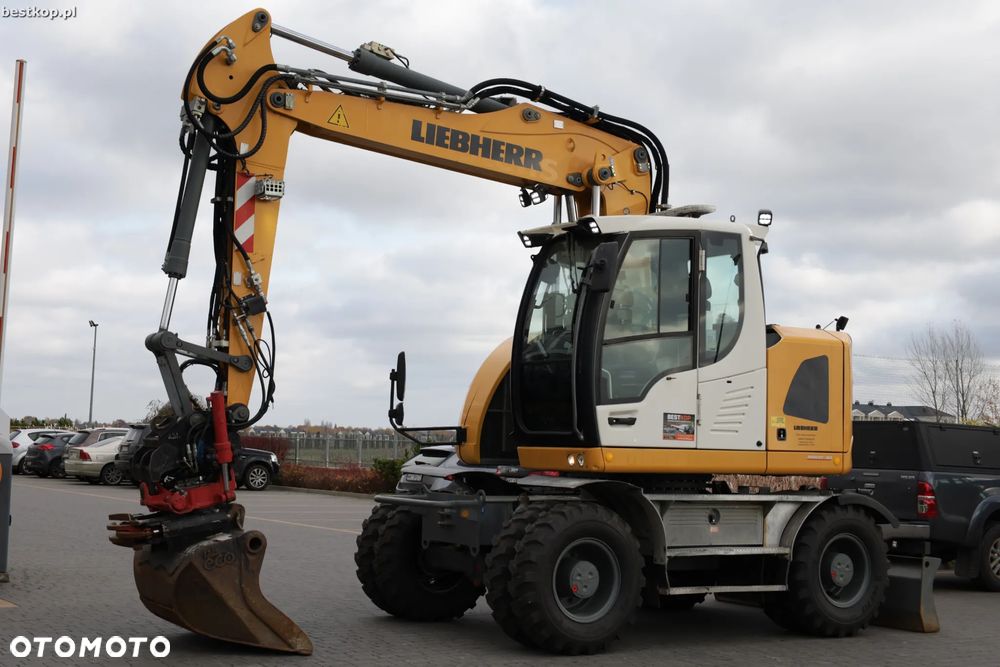 Liebherr A914 Compact - 13
