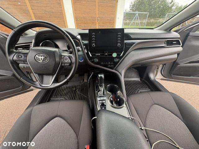 Toyota Camry 2.5 Hybrid Comfort CVT - 10