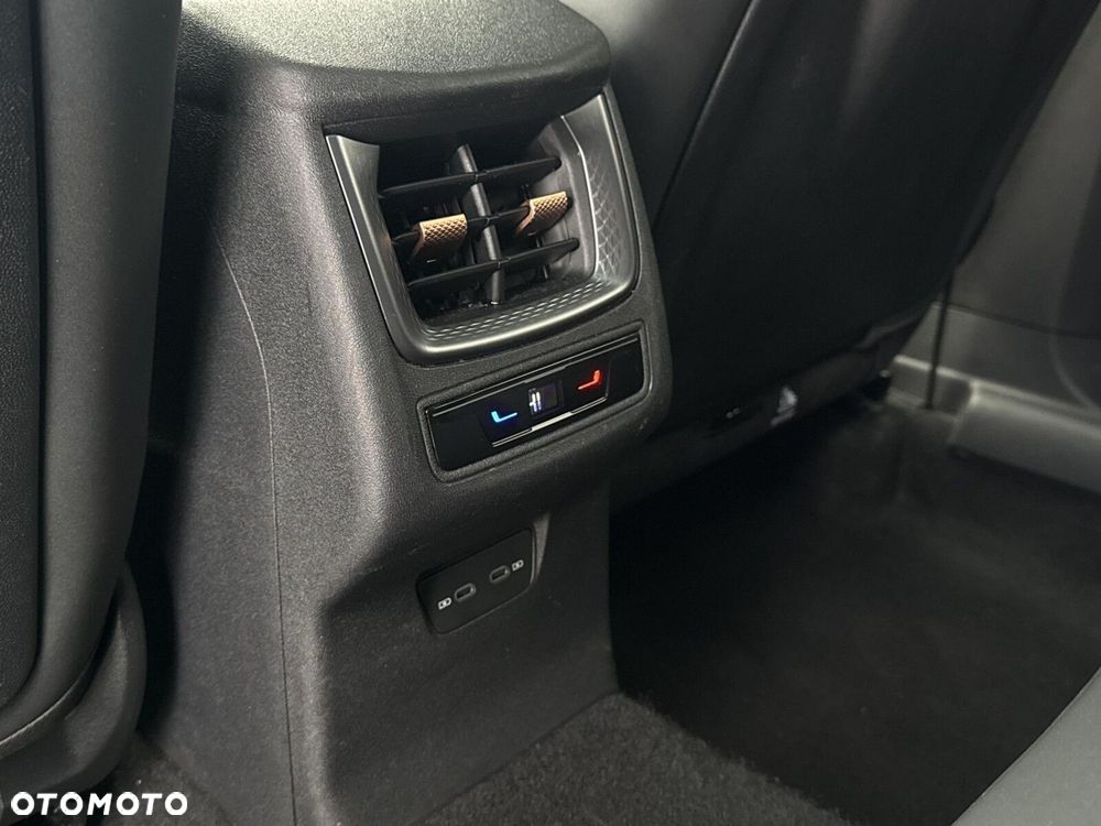 Cupra Terramar 2.0 TSI 4Drive VZ DSG - 21