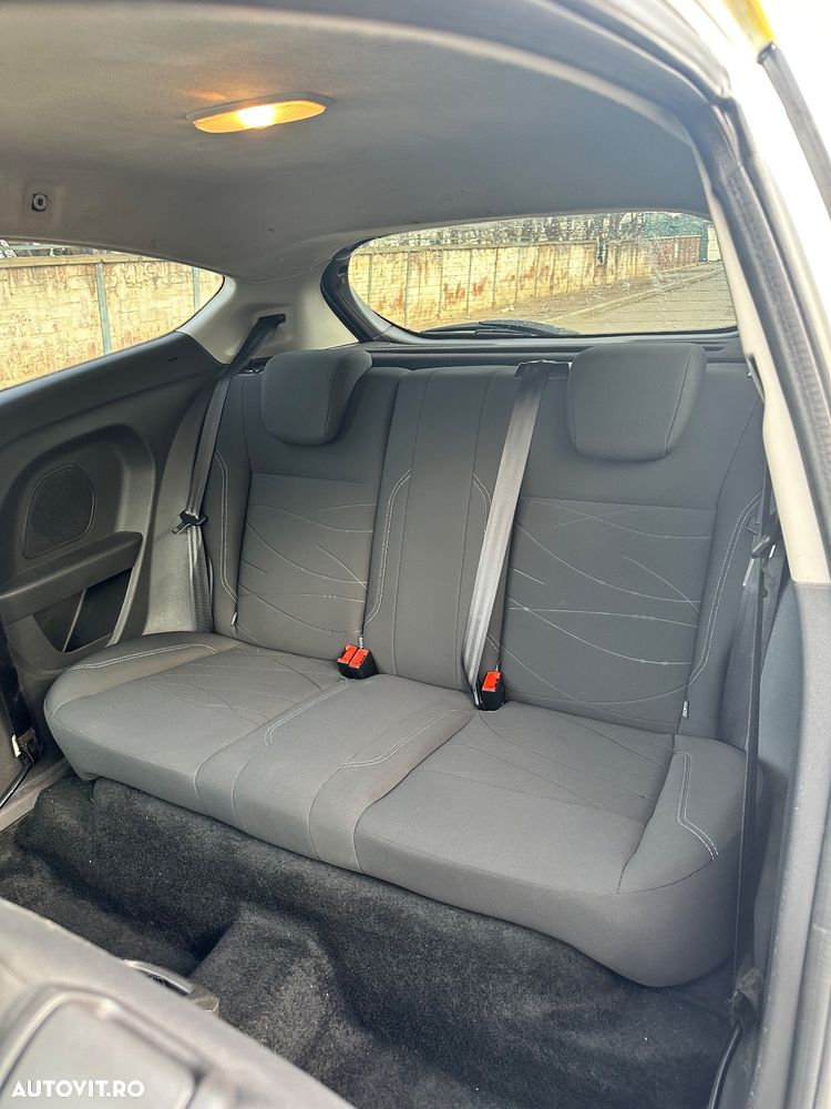 Ford Fiesta 1.5 TDCi Trend - 8