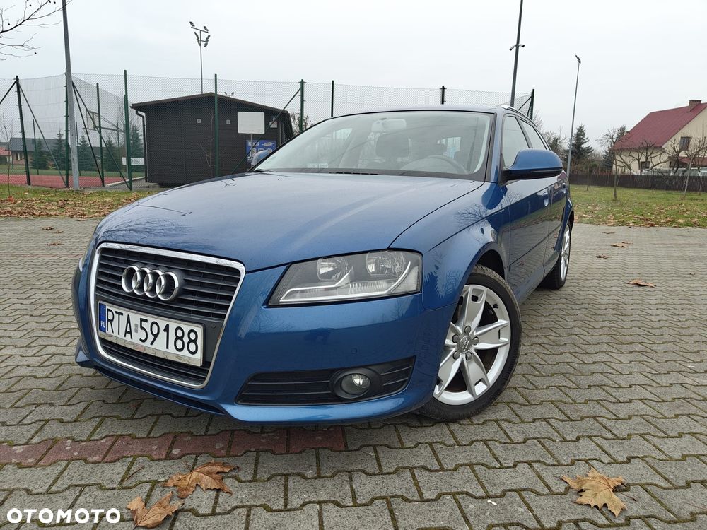 Audi A3 Sportback 2.0 TDI Ambiente - 2