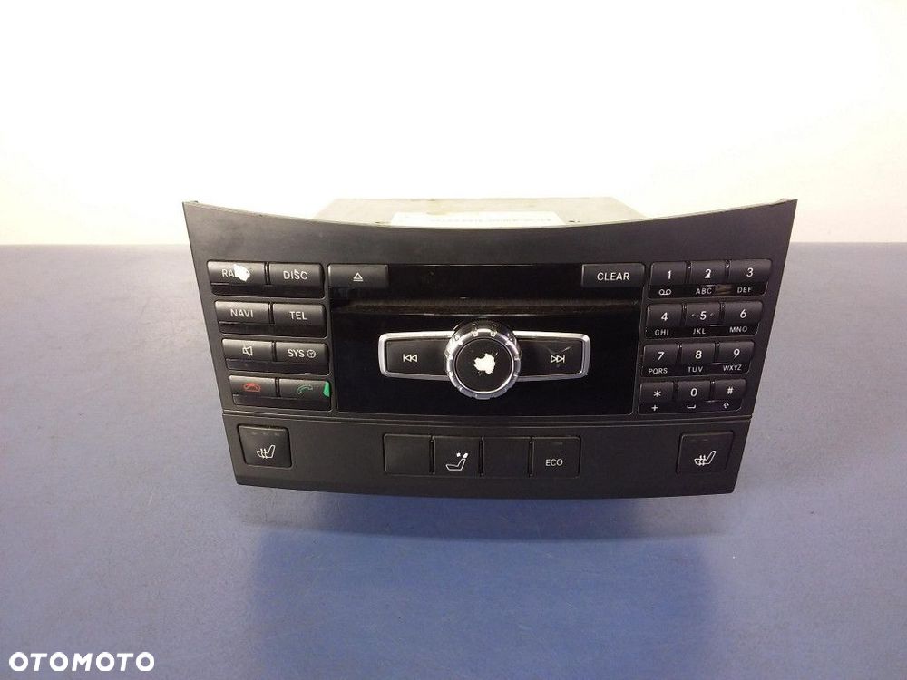 MERCEDES E W212 RADIO CD FABRYCZNE A2129001217 - 1