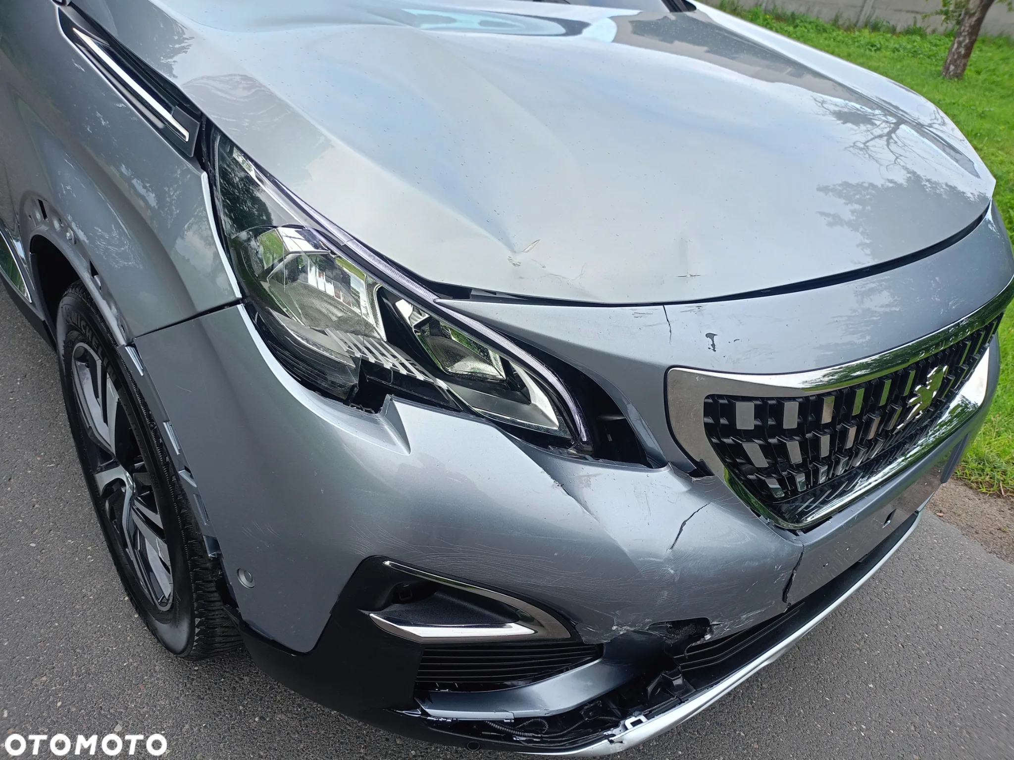 Peugeot 3008 BlueHDi 130 Stop & Start EAT8 Allure - 6
