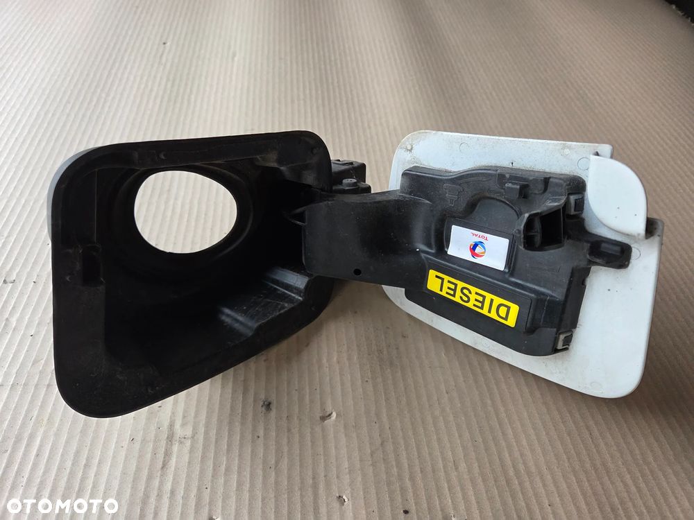 Klapka wlewu paliwa Peugeot Expert III EWPA - 2