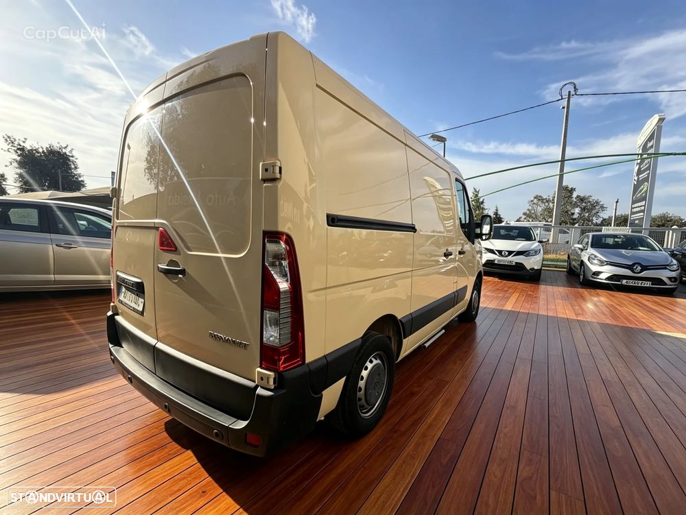 Renault MASTER 2.3 BLUE DCI 135HP L1H1 3L - 4