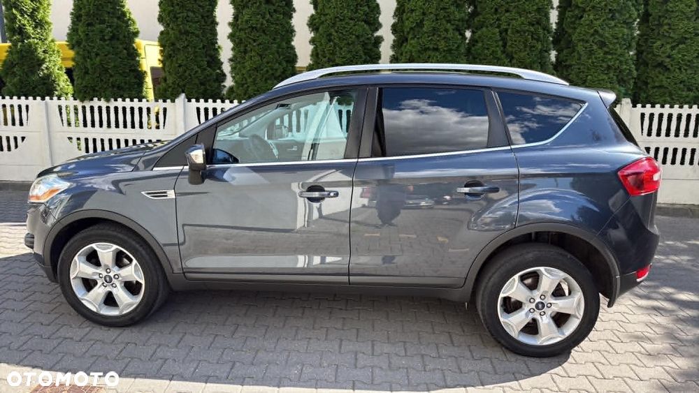 Ford Kuga 2.0 TDCi 4x4 Titanium - 2