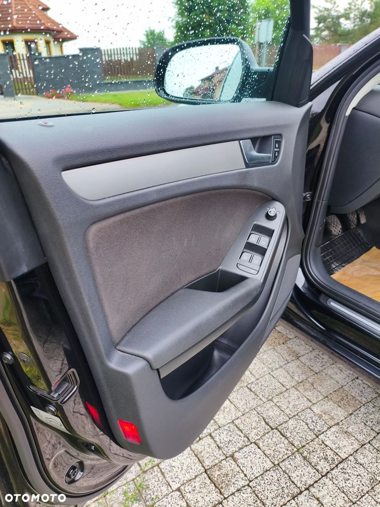 Audi A4 Avant - 14