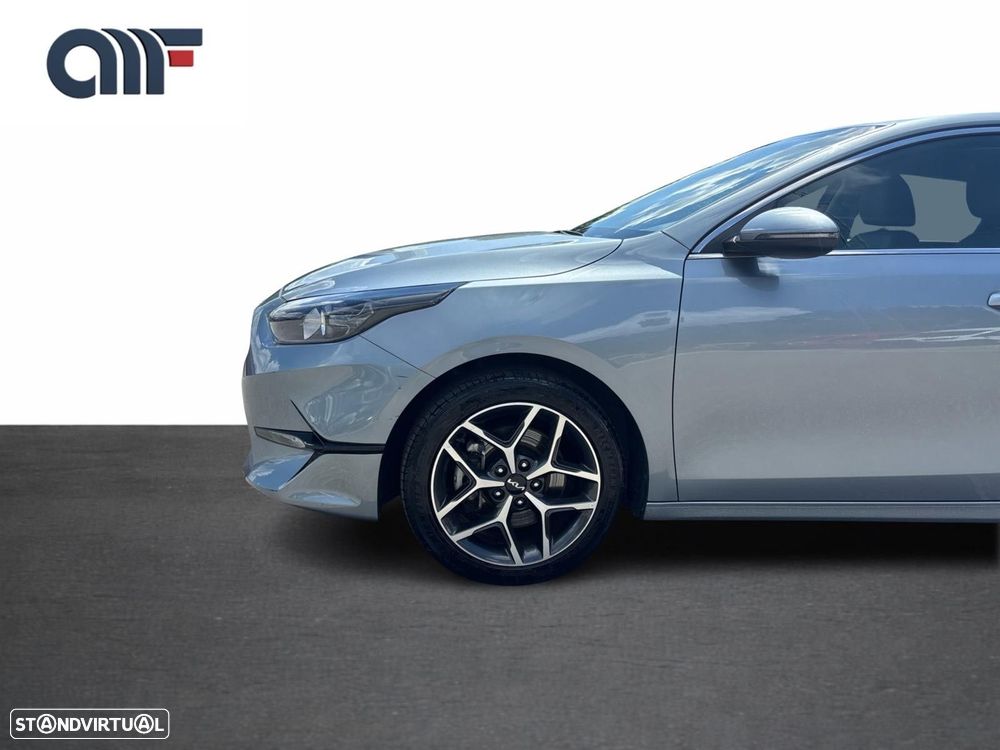 Kia Ceed 1.0 T-GDI Drive - 10