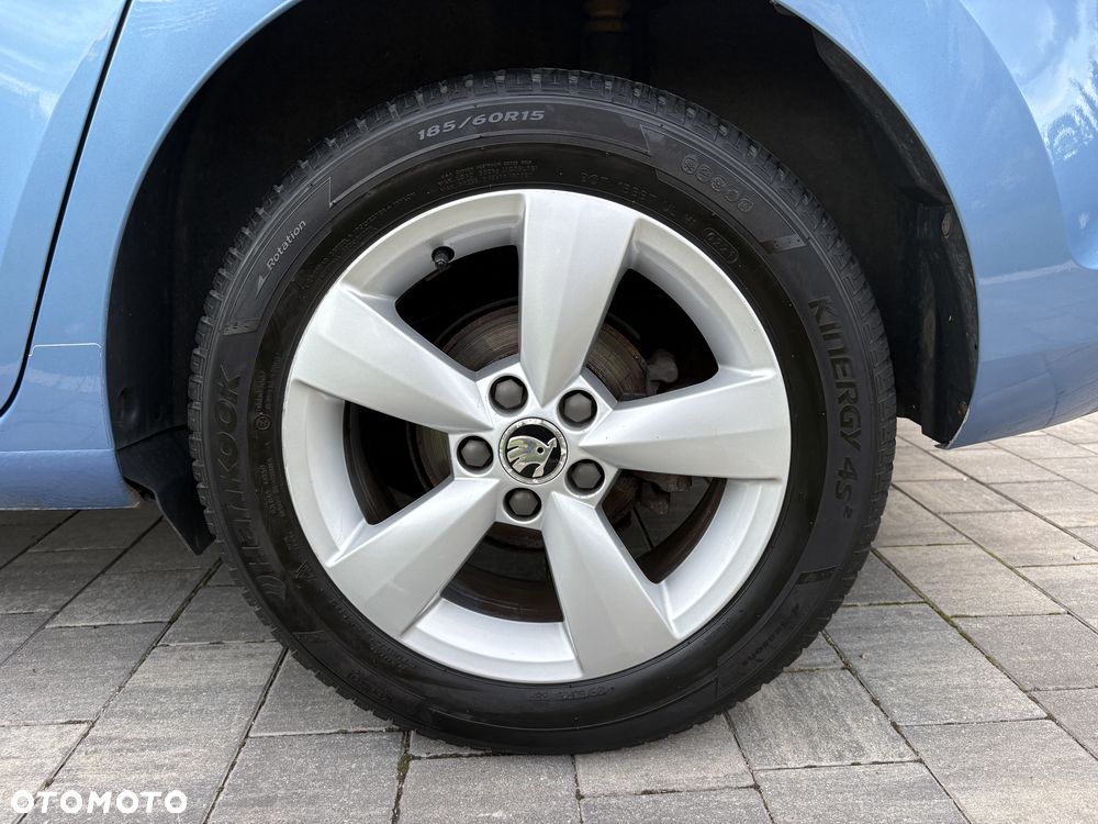 Skoda RAPID 1.2 TSI Ambition - 19