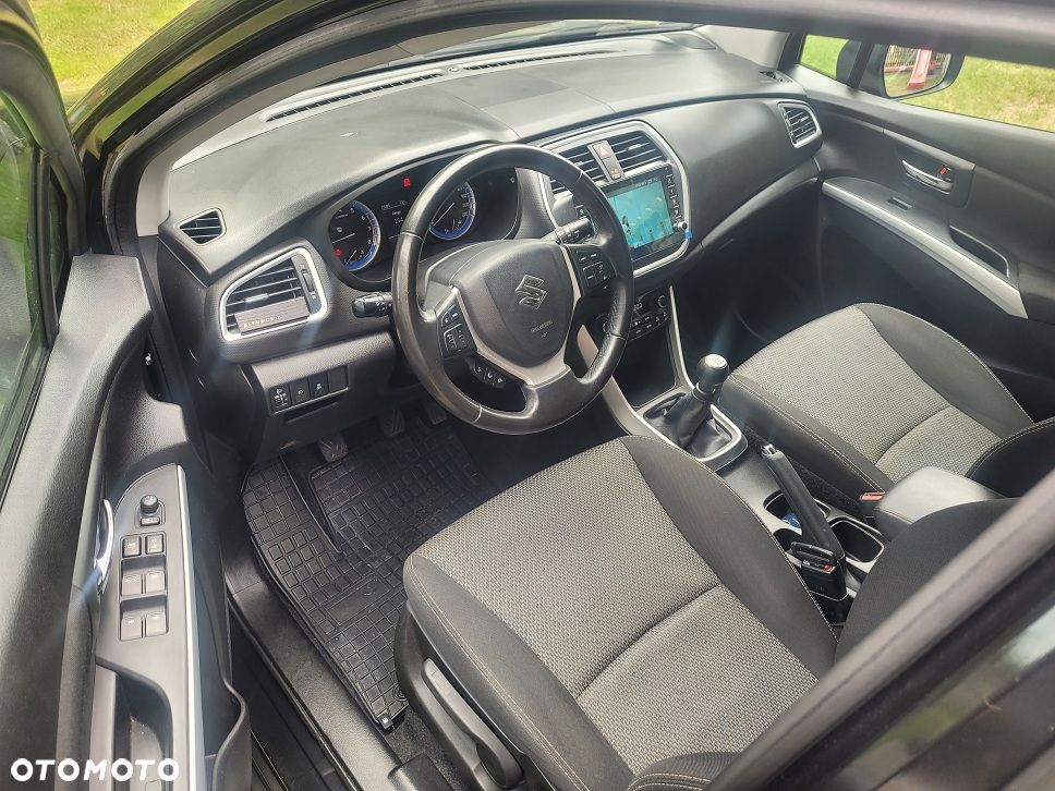 Suzuki SX4 S-Cross 1.6 Premium Plus - 7