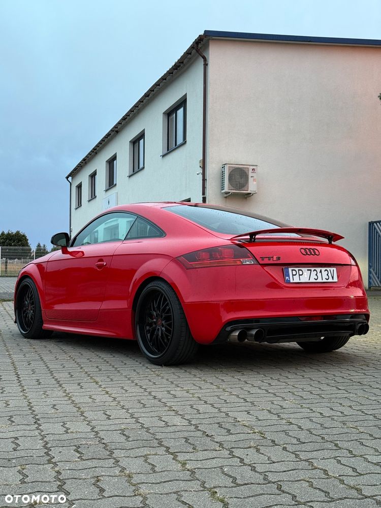 Audi TT S Coupé - 3