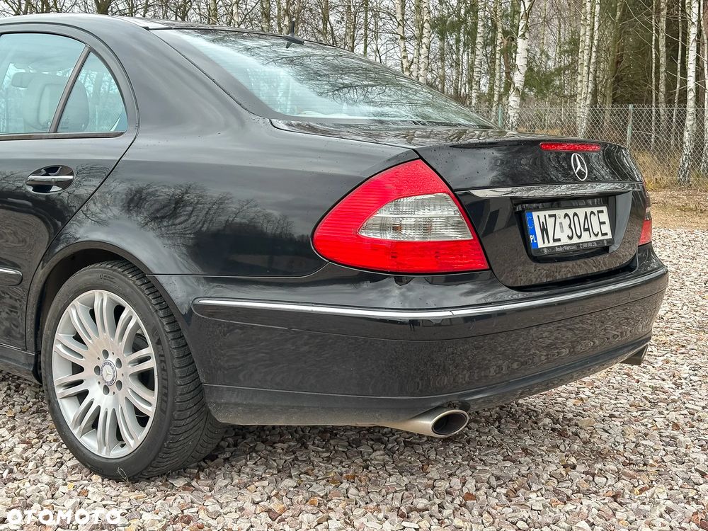 Mercedes-Benz Klasa E 500 4Matic Automatik Avantgarde - 16