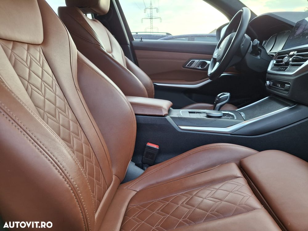 BMW Seria 3 318i AT - 12