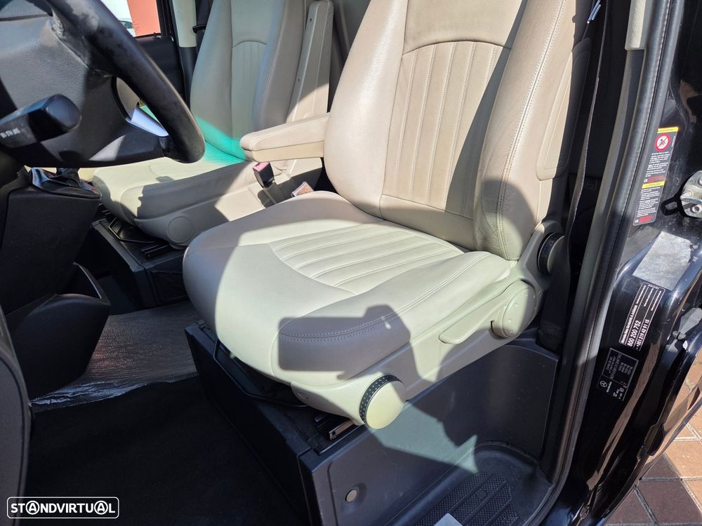 Mercedes-Benz Viano - 14