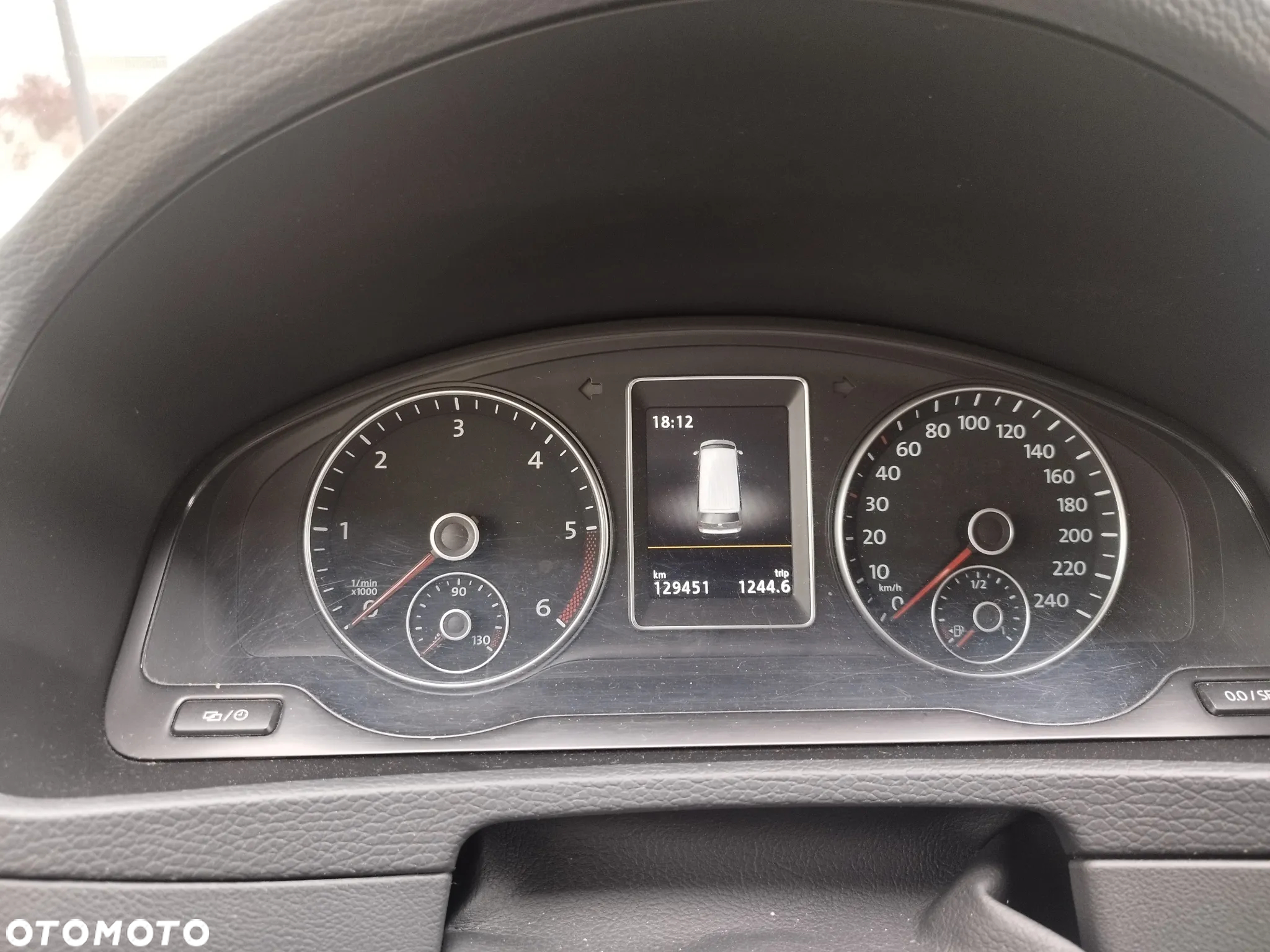Volkswagen Multivan - 22