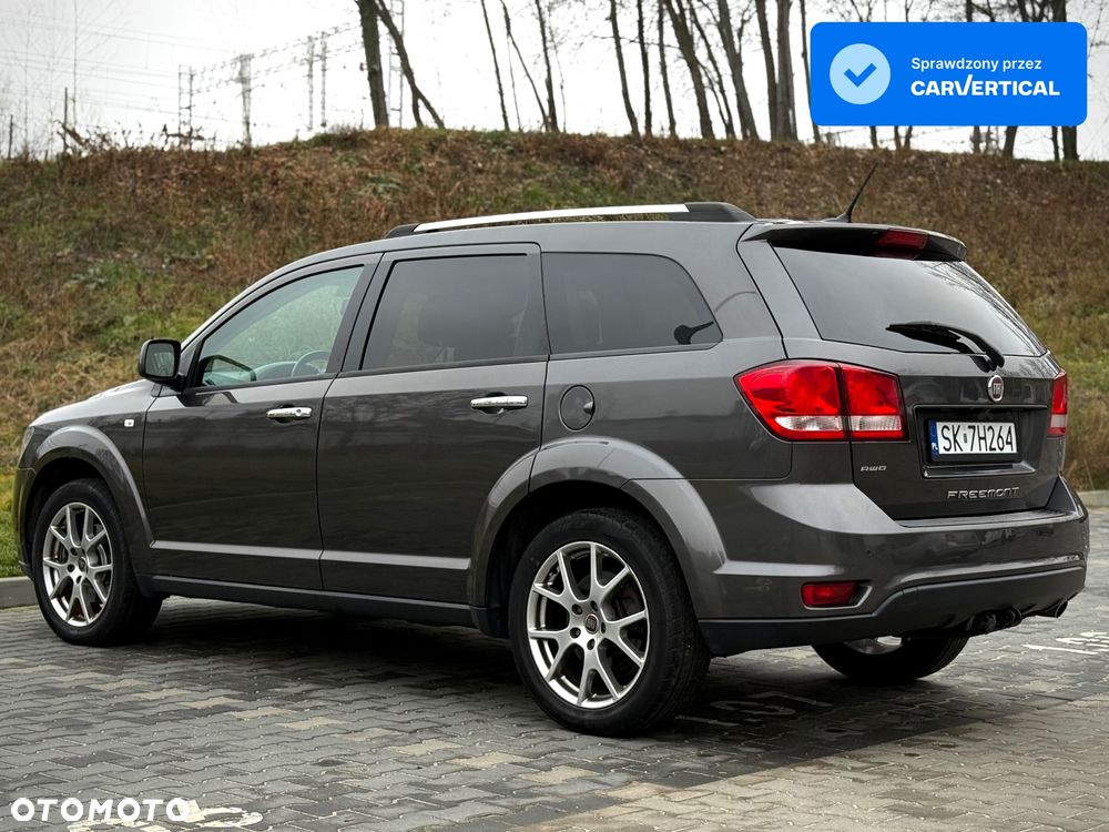 Fiat Freemont 2.0 Multijet Lounge AWD - 4