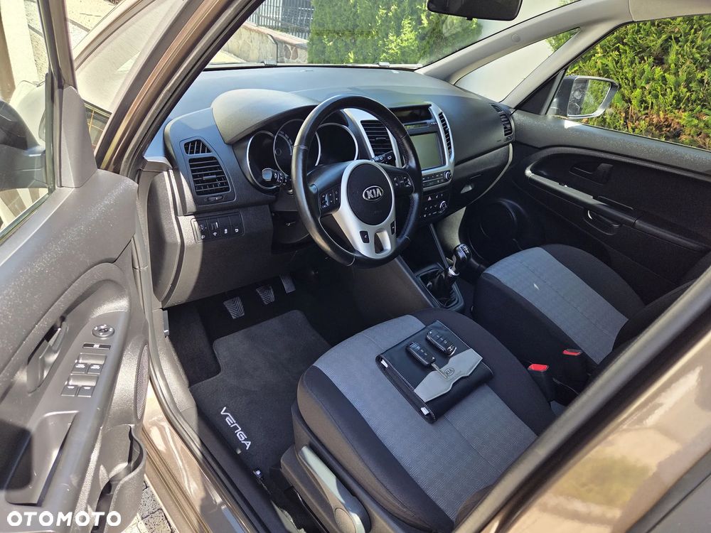 Kia Venga 1.4 CVVT Dream Team Edition - 5