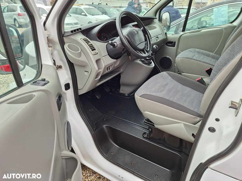Renault Trafic - 7