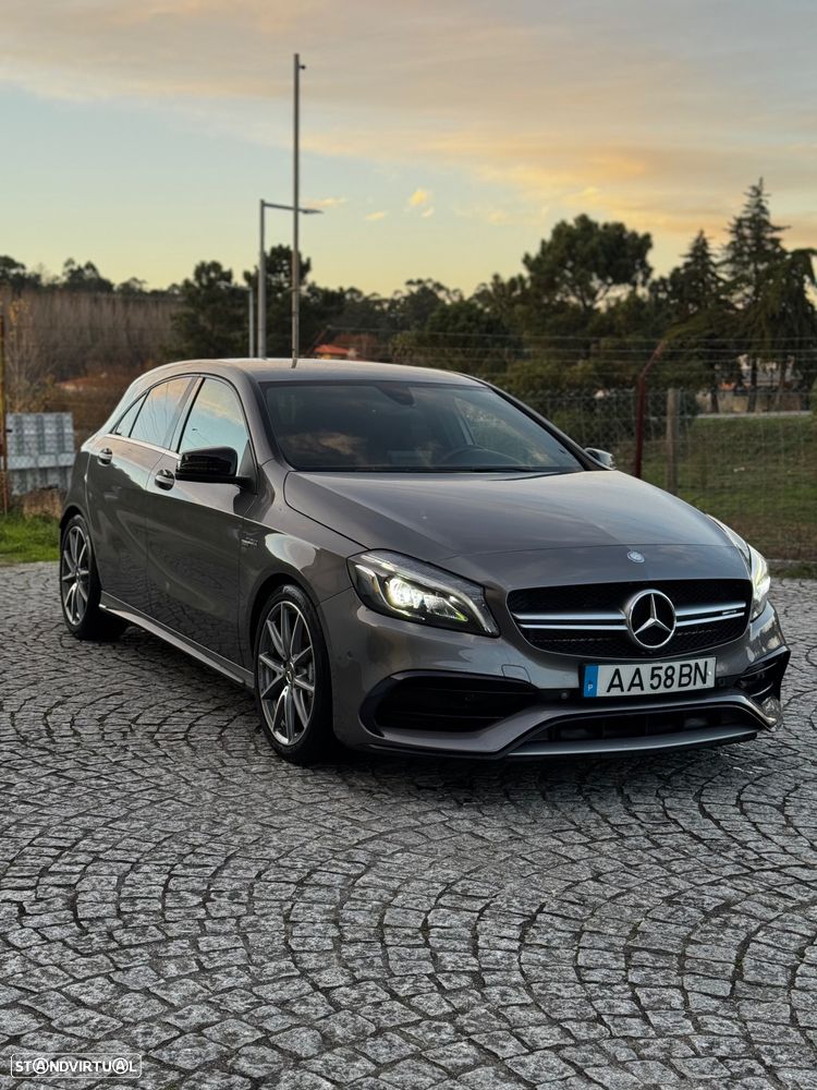 Mercedes-Benz A 45 AMG 4Matic Speedshift 7G-DCT - 1