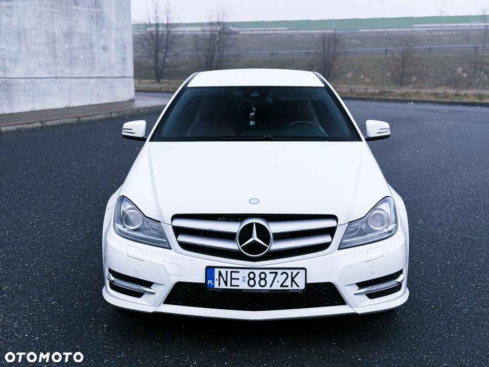 Mercedes-Benz Klasa C 180 BlueEFFICIENCY - 11