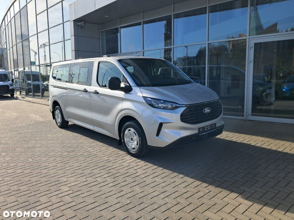 Ford Transit Custom - 11