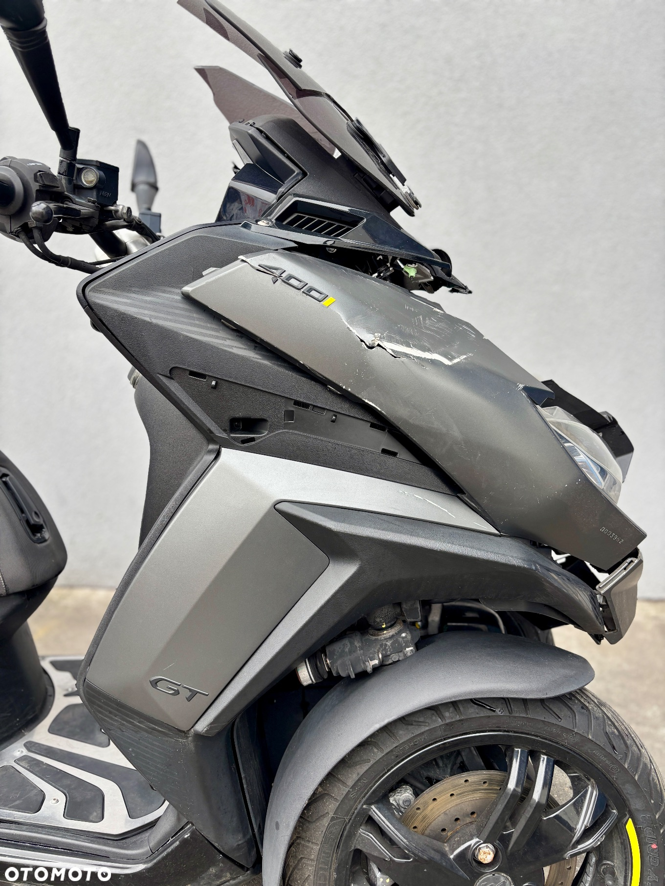 Peugeot Metropolis - 4