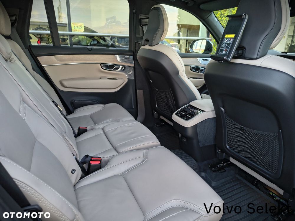 Volvo XC 90 - 28