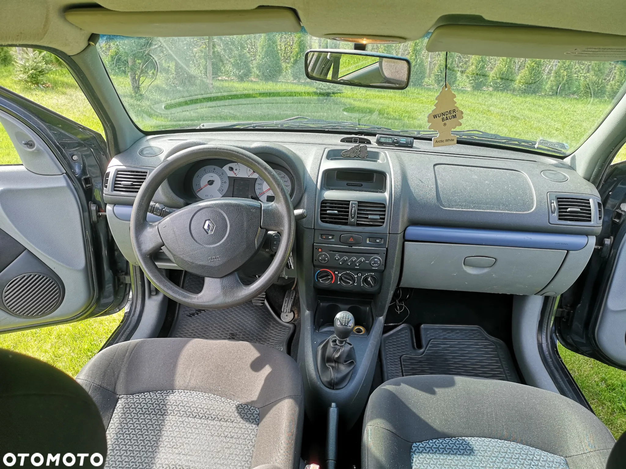 Renault Thalia 1.2 16V Alize - 10