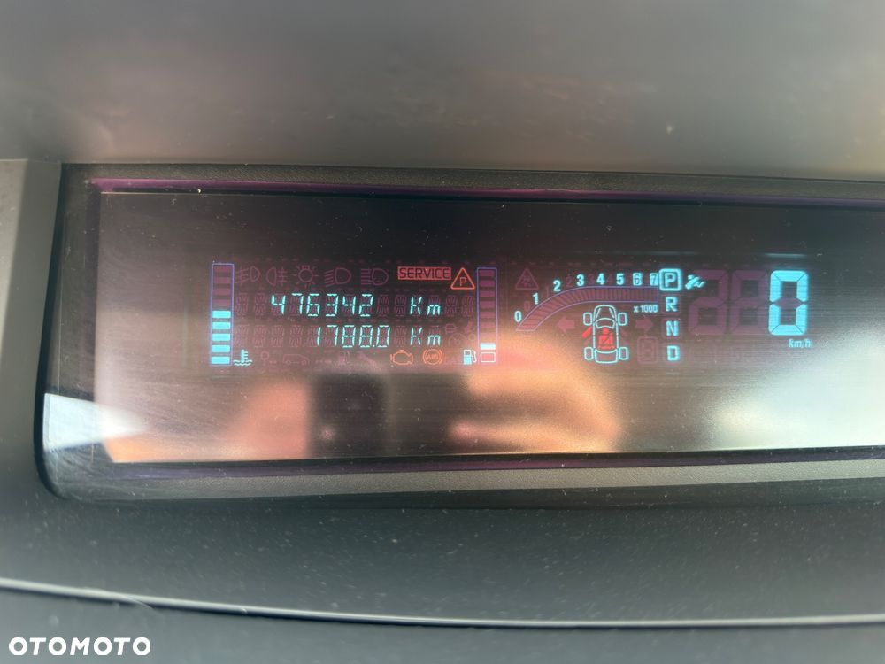 Renault Espace 2.0T Expression - 9