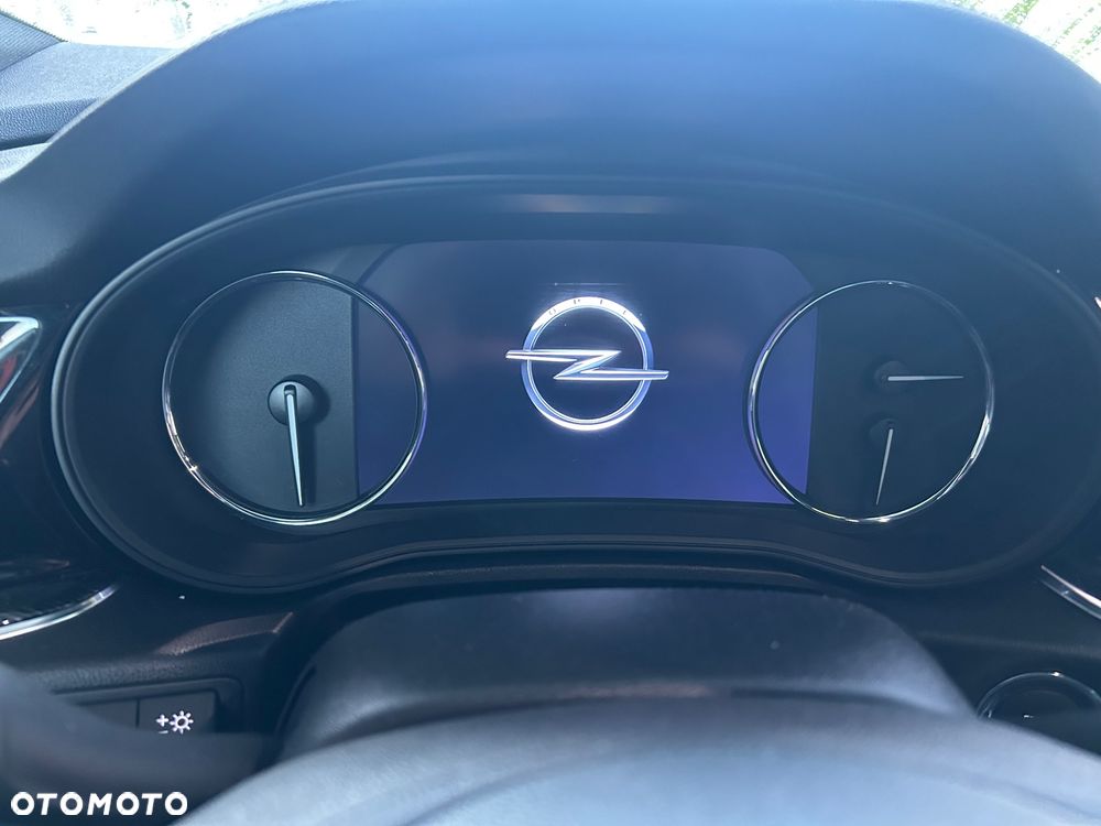 Opel Insignia 2.0 CDTI 4x4 Ultimate S&S - 28