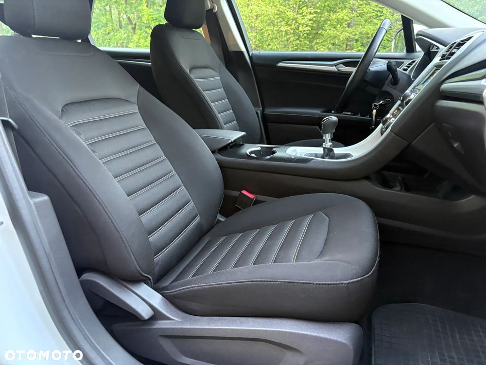 Ford Mondeo - 14