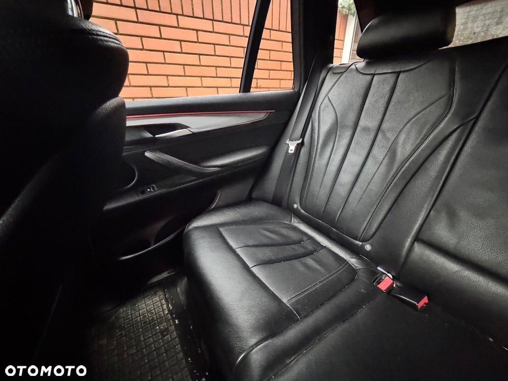 BMW X5 xDrive25d - 7