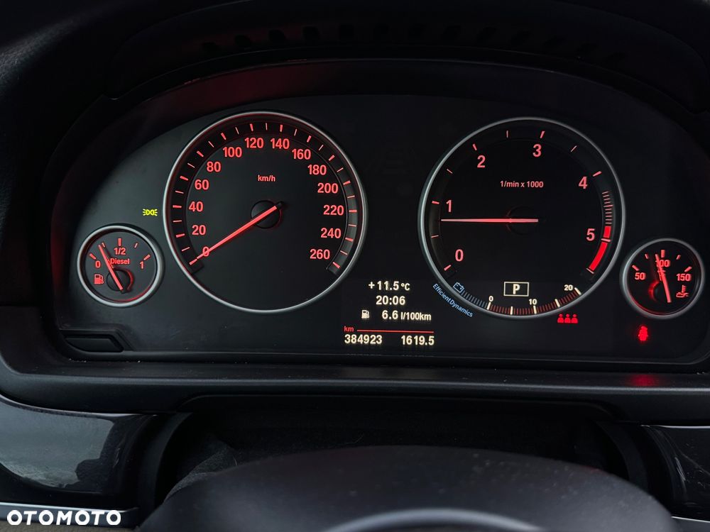 BMW Seria 5 520d - 11