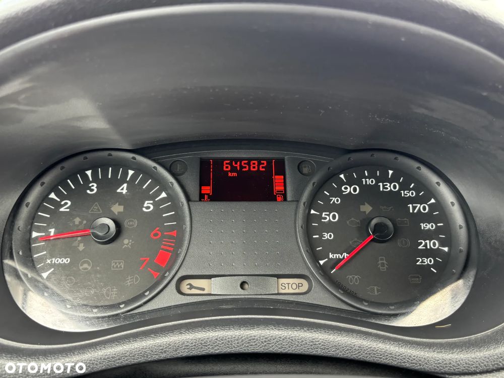 Renault Clio 1.2 16V 75 Dynamique - 17
