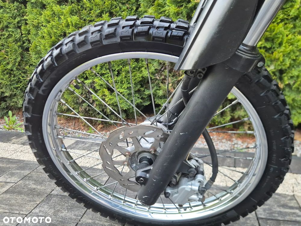 Yamaha WR - 12
