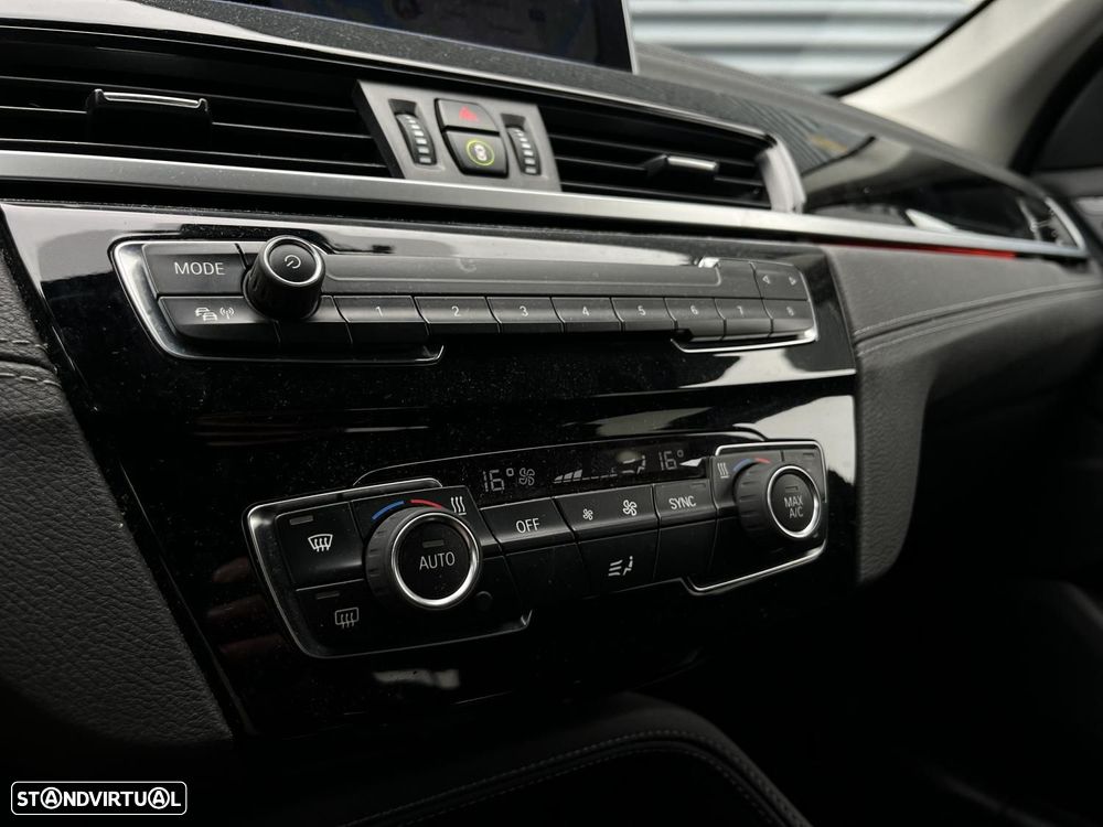 BMW X1 16 d sDrive Auto xLine - 12