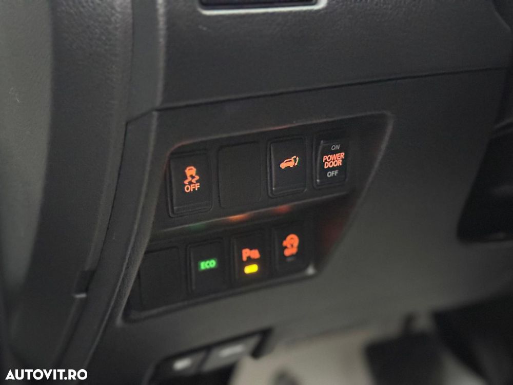 Nissan X-Trail 1.6 dCi Xtronic Tekna - 12