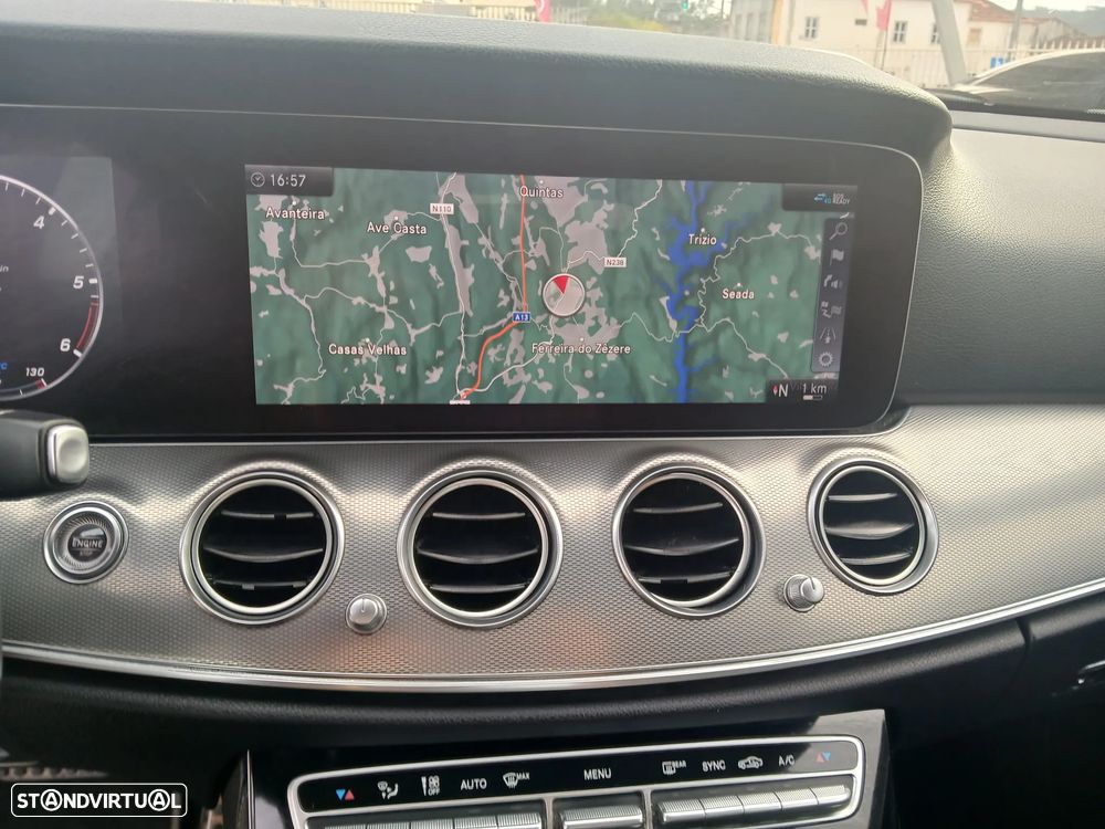 Mercedes-Benz E 220 - 19