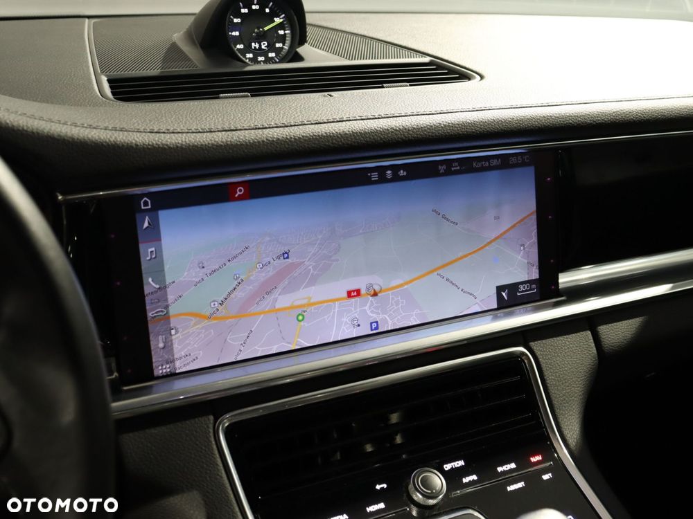 Porsche Panamera 4 E-Hybrid GPF - 28