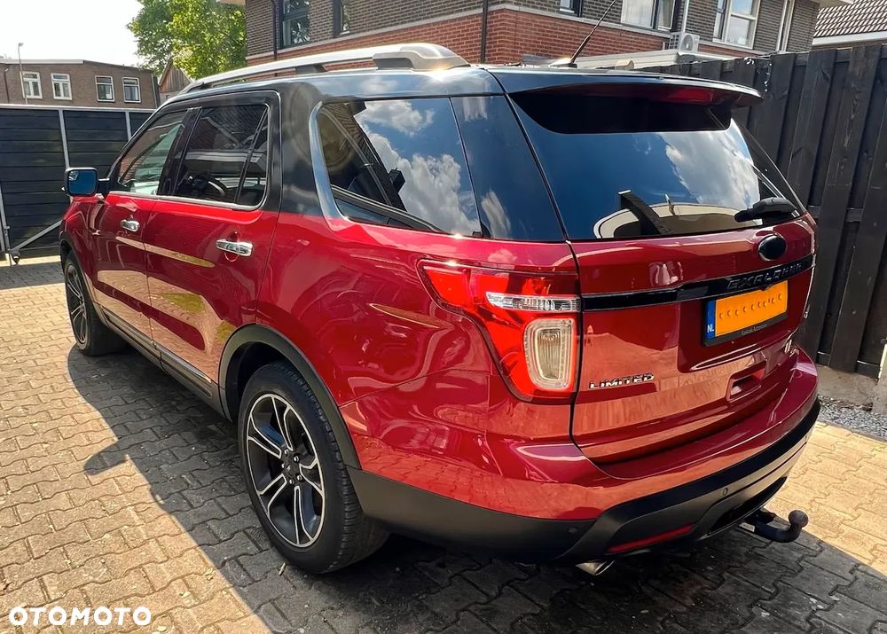 Ford Explorer - 2