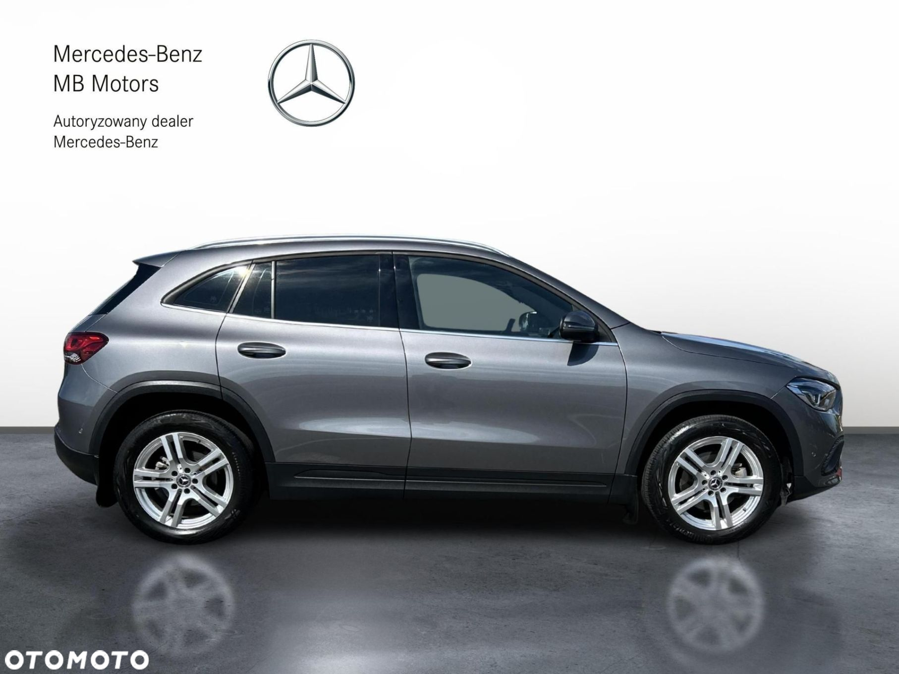 Mercedes-Benz GLA 200 - 7