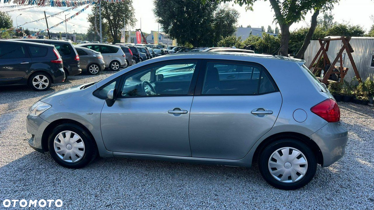 Toyota Auris - 19