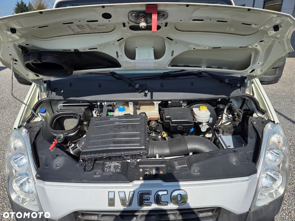 Iveco Daily 35S13 / 2.3 130KM/ Furgon- Maxi / L4 H3 / Jumbo / Klima / - 24