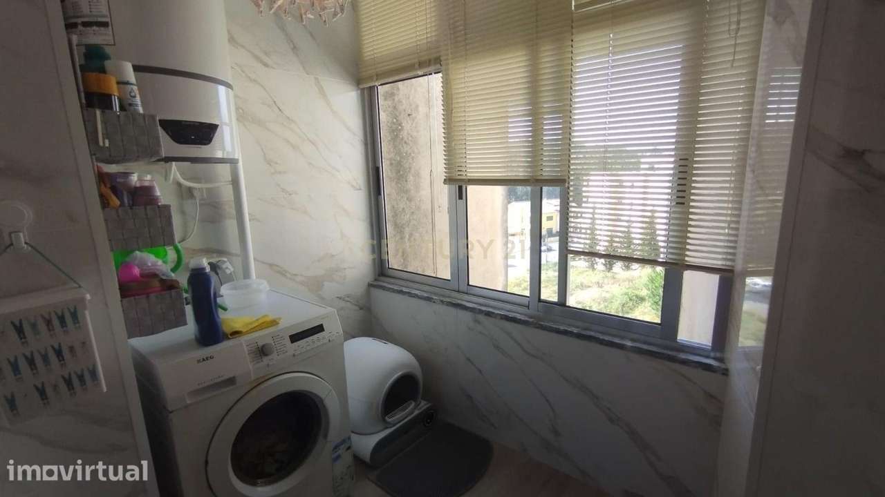 Apartamento T3 em muito bom estado com box, Valbom - Grande imagem: 5/23