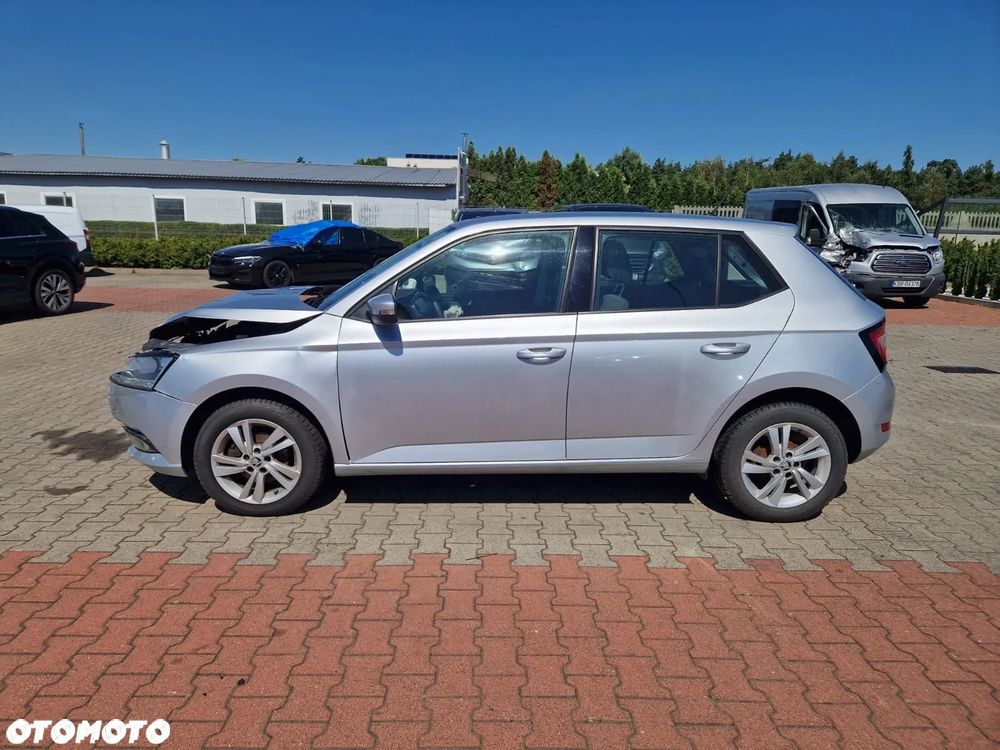 Skoda Fabia 1.0 TSI Ambition - 1