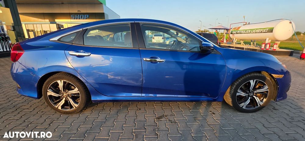 Honda Civic 1.5 VTEC Turbo Elegance Navi - 33