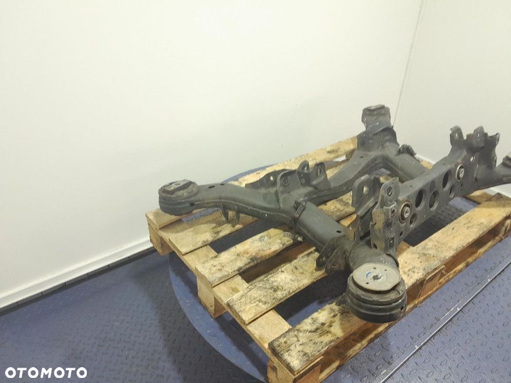 MERCEDES GLE W167 3.0B 367 KM SANKI WÓZEK BELKA ZAWIESZENIA TYŁ - 2