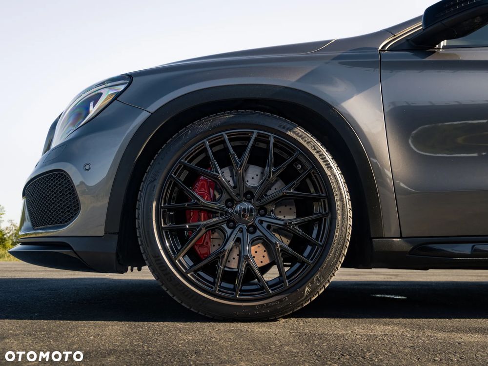 Mercedes-Benz GLA 200 7G-DCT AMG Line - 5