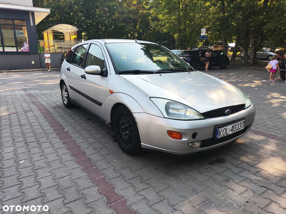 Ford Focus - 24